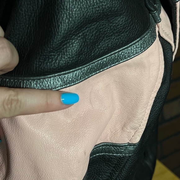 Vintage Unik Genuine Leather Coat - Picture 12 of 16